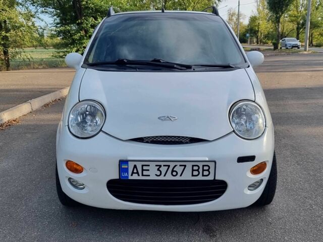 Білий Чері Джаггі, об'ємом двигуна 1.1 л та пробігом 88 тис. км за 1999 $, фото 1 на Automoto.ua