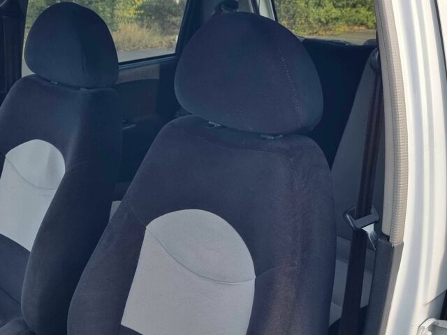 Белый Чери Джагги, объемом двигателя 1.1 л и пробегом 87 тыс. км за 1999 $, фото 14 на Automoto.ua