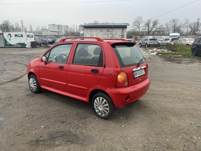 Красный Чери Джагги, объемом двигателя 1.1 л и пробегом 145 тыс. км за 1300 $, фото 4 на Automoto.ua