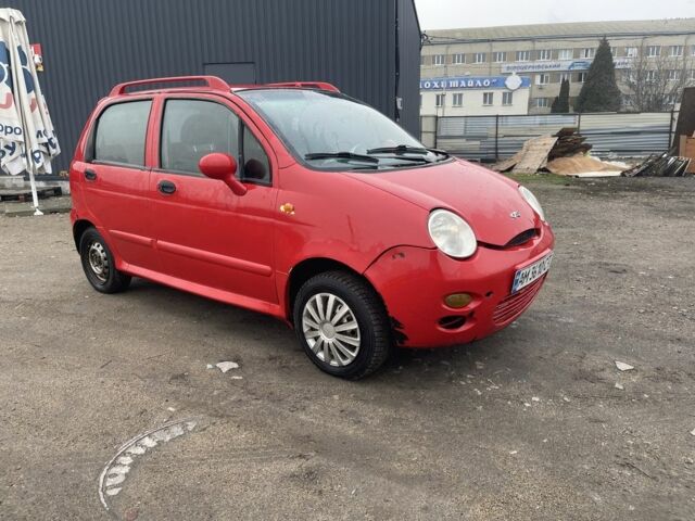 Красный Чери Джагги, объемом двигателя 1.1 л и пробегом 145 тыс. км за 1300 $, фото 2 на Automoto.ua