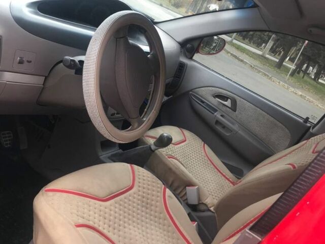 Червоний Чері Джаггі, об'ємом двигуна 1.3 л та пробігом 200 тис. км за 2000 $, фото 4 на Automoto.ua