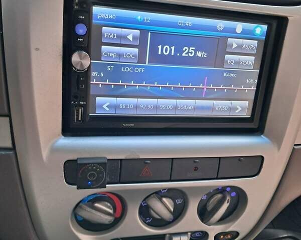 Красный Чери Джагги, объемом двигателя 1.3 л и пробегом 230 тыс. км за 1699 $, фото 12 на Automoto.ua