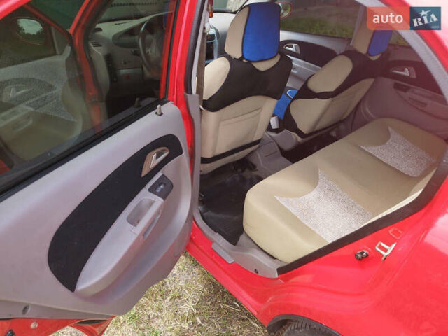 Красный Чери Джагги, объемом двигателя 1.3 л и пробегом 143 тыс. км за 2100 $, фото 12 на Automoto.ua
