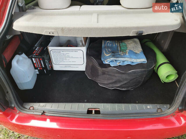 Красный Чери Джагги, объемом двигателя 1.3 л и пробегом 143 тыс. км за 2100 $, фото 13 на Automoto.ua