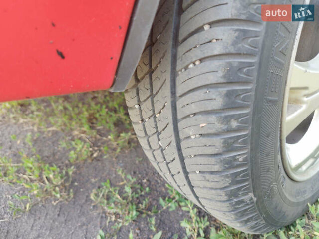 Красный Чери Джагги, объемом двигателя 1.3 л и пробегом 143 тыс. км за 2100 $, фото 17 на Automoto.ua