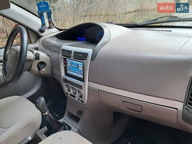 Красный Чери Джагги, объемом двигателя 1.3 л и пробегом 230 тыс. км за 1699 $, фото 28 на Automoto.ua