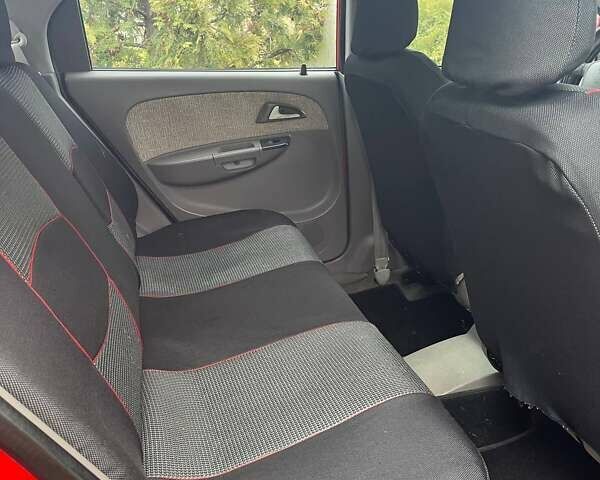 Красный Чери Джагги, объемом двигателя 1.3 л и пробегом 120 тыс. км за 1889 $, фото 4 на Automoto.ua