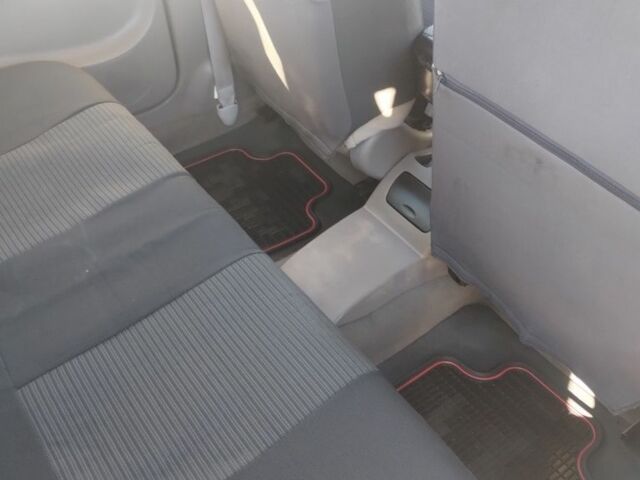 Червоний Чері Джаггі, об'ємом двигуна 1.3 л та пробігом 105 тис. км за 2200 $, фото 5 на Automoto.ua