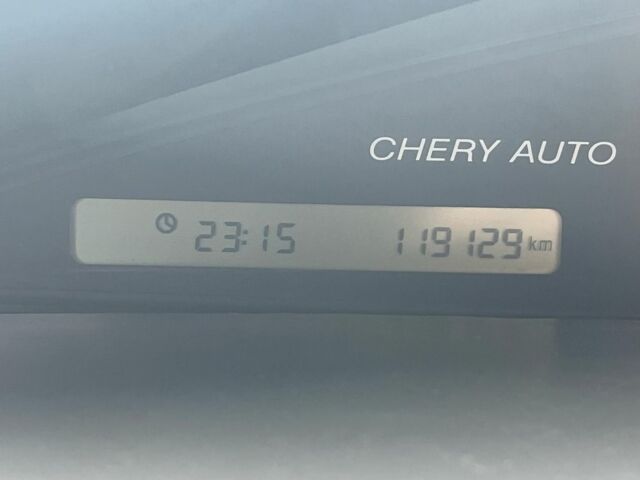 Красный Чери Джагги, объемом двигателя 1.3 л и пробегом 120 тыс. км за 1894 $, фото 6 на Automoto.ua