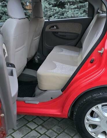 Червоний Чері Джаггі, об'ємом двигуна 1.3 л та пробігом 151 тис. км за 2450 $, фото 24 на Automoto.ua