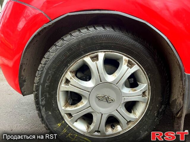 Красный Чери Джагги, объемом двигателя 1.3 л и пробегом 112 тыс. км за 1800 $, фото 6 на Automoto.ua