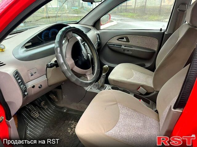 Красный Чери Джагги, объемом двигателя 1.3 л и пробегом 112 тыс. км за 1800 $, фото 9 на Automoto.ua