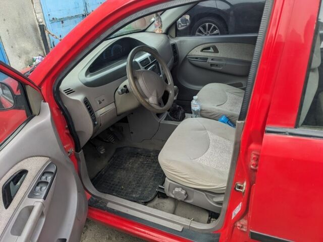 Красный Чери Джагги, объемом двигателя 1.3 л и пробегом 153 тыс. км за 1950 $, фото 4 на Automoto.ua