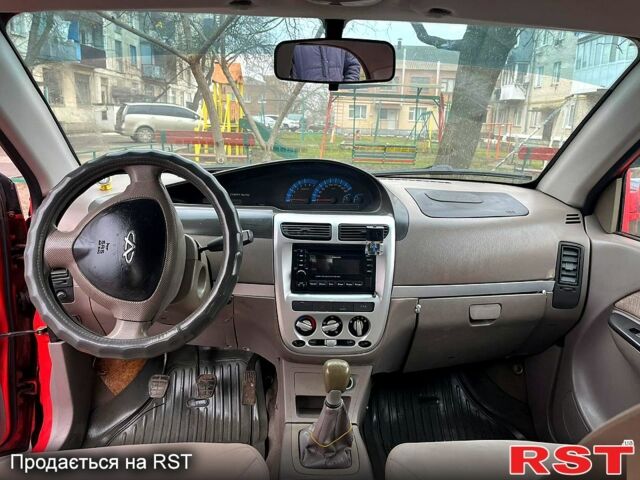 Красный Чери Джагги, объемом двигателя 1.3 л и пробегом 112 тыс. км за 1800 $, фото 11 на Automoto.ua