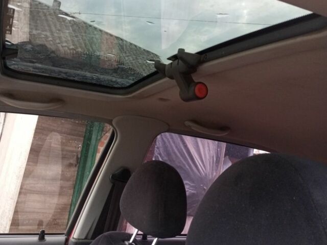 Красный Чери Джагги, объемом двигателя 1.1 л и пробегом 75 тыс. км за 3300 $, фото 2 на Automoto.ua