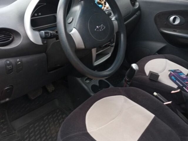 Красный Чери Джагги, объемом двигателя 1.1 л и пробегом 75 тыс. км за 3300 $, фото 3 на Automoto.ua