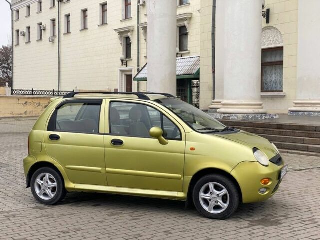 Желтый Чери Джагги, объемом двигателя 1.1 л и пробегом 148 тыс. км за 1750 $, фото 1 на Automoto.ua