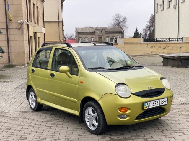 Желтый Чери Джагги, объемом двигателя 1.1 л и пробегом 148 тыс. км за 1750 $, фото 4 на Automoto.ua