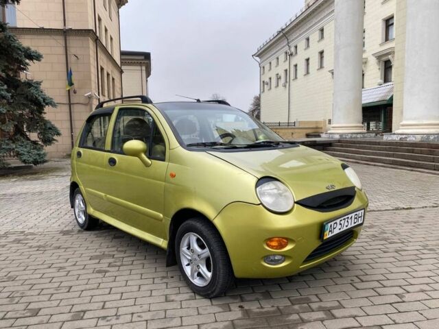 Желтый Чери Джагги, объемом двигателя 1.1 л и пробегом 148 тыс. км за 1750 $, фото 6 на Automoto.ua