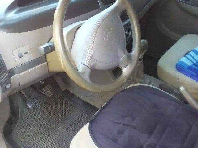 Желтый Чери Джагги, объемом двигателя 1.3 л и пробегом 150 тыс. км за 1600 $, фото 12 на Automoto.ua