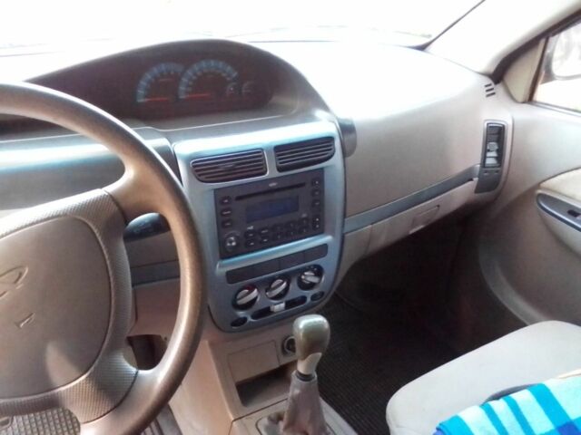 Желтый Чери Джагги, объемом двигателя 1.3 л и пробегом 150 тыс. км за 1600 $, фото 10 на Automoto.ua