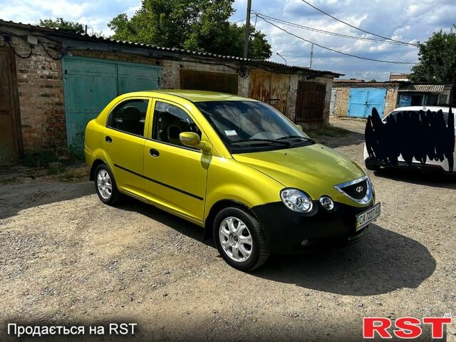 Желтый Чери Джагги, объемом двигателя 1.3 л и пробегом 48 тыс. км за 2700 $, фото 4 на Automoto.ua