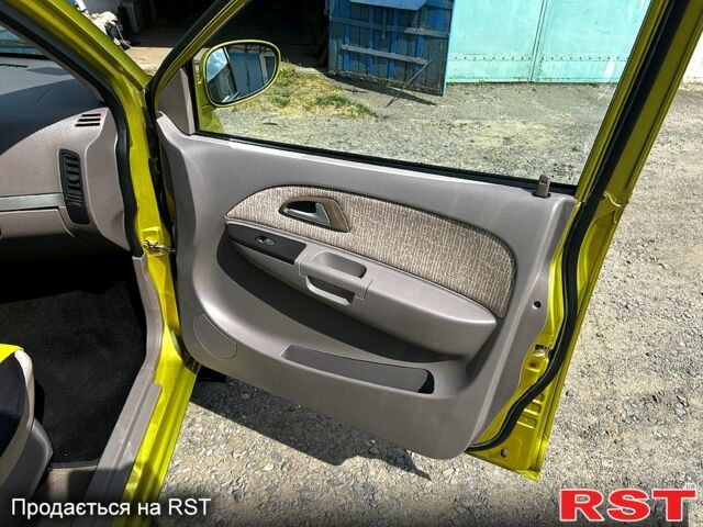 Желтый Чери Джагги, объемом двигателя 1.3 л и пробегом 48 тыс. км за 2700 $, фото 10 на Automoto.ua