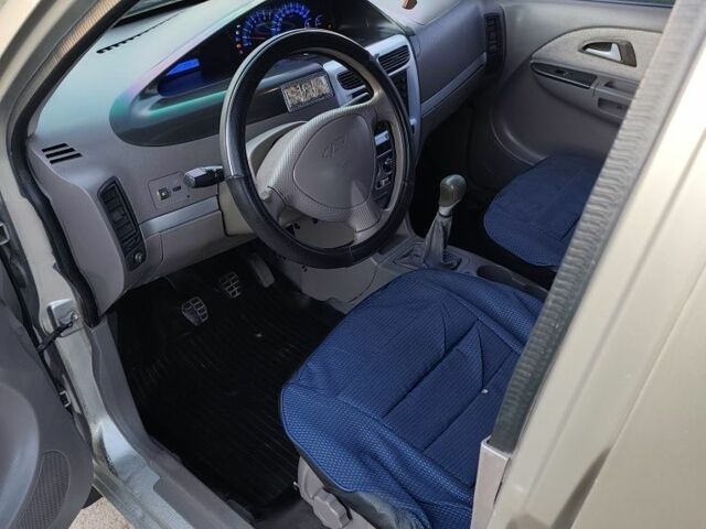 Сірий Чері Джаггі, об'ємом двигуна 1.3 л та пробігом 220 тис. км за 1700 $, фото 5 на Automoto.ua