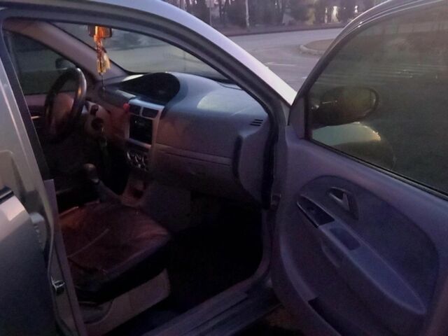 Серый Чери Джагги, объемом двигателя 1.3 л и пробегом 240 тыс. км за 2200 $, фото 6 на Automoto.ua