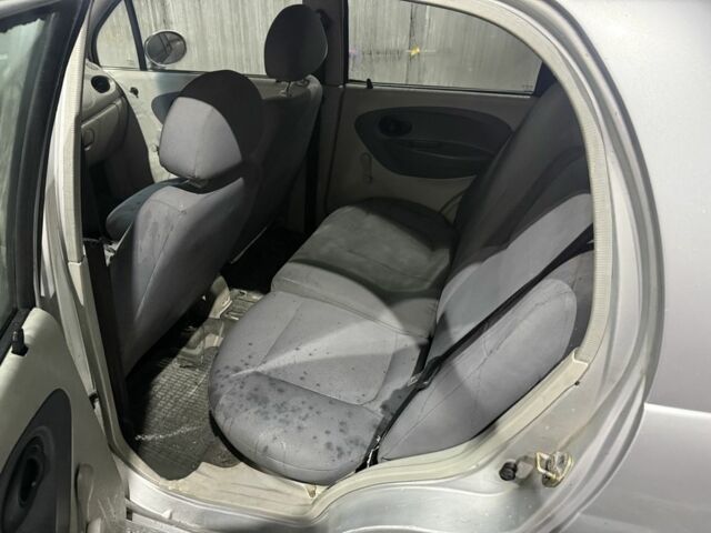 Серый Чери Джагги, объемом двигателя 1.1 л и пробегом 333 тыс. км за 1475 $, фото 9 на Automoto.ua