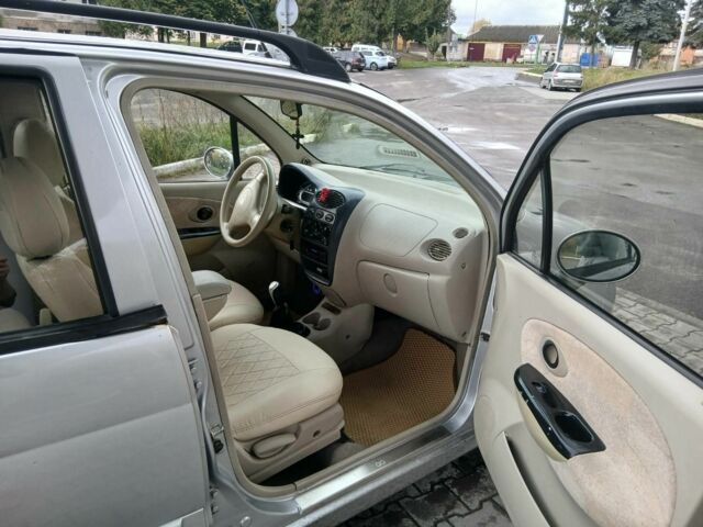 Серый Чери Джагги, объемом двигателя 1.1 л и пробегом 70 тыс. км за 2000 $, фото 6 на Automoto.ua