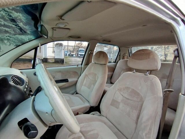 Серый Чери Джагги, объемом двигателя 1.1 л и пробегом 119 тыс. км за 1900 $, фото 14 на Automoto.ua