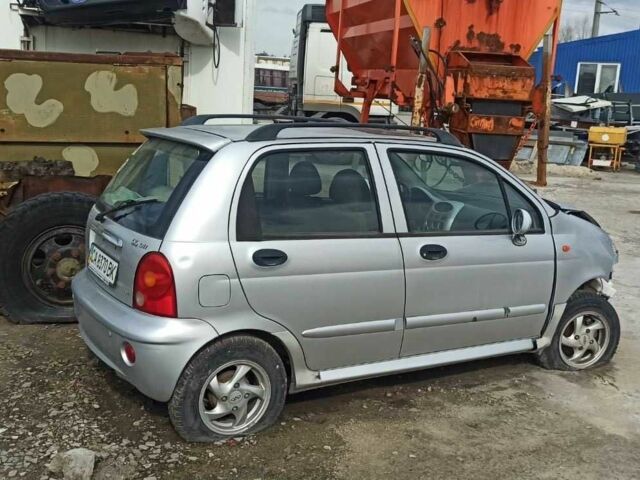 Серый Чери Джагги, объемом двигателя 1.1 л и пробегом 129 тыс. км за 536 $, фото 1 на Automoto.ua