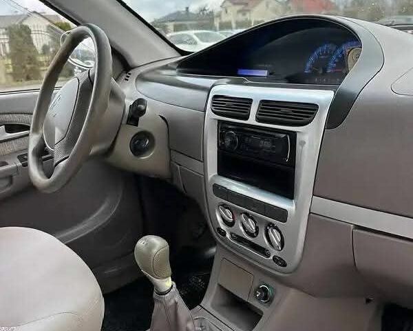 Сірий Чері Джаггі, об'ємом двигуна 1.4 л та пробігом 71 тис. км за 1400 $, фото 5 на Automoto.ua