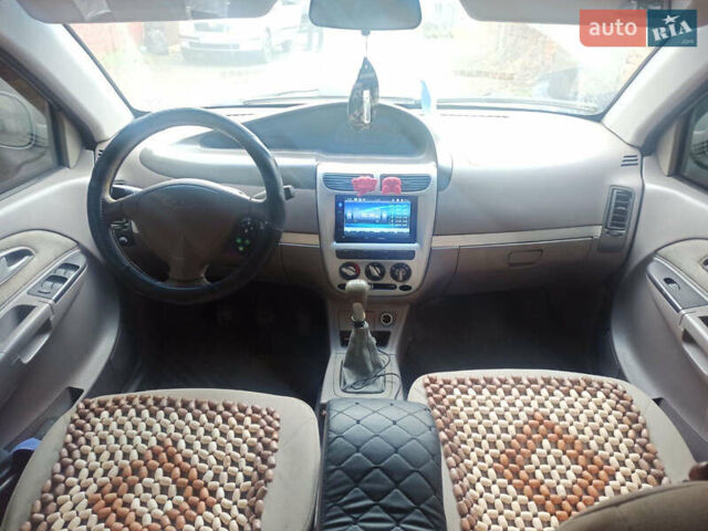 Серый Чери Джагги, объемом двигателя 1.3 л и пробегом 200 тыс. км за 1300 $, фото 7 на Automoto.ua