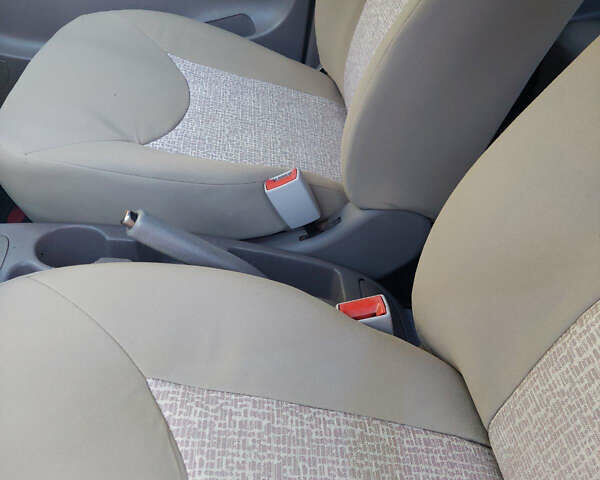 Сірий Чері Джаггі, об'ємом двигуна 1.3 л та пробігом 45 тис. км за 2300 $, фото 12 на Automoto.ua