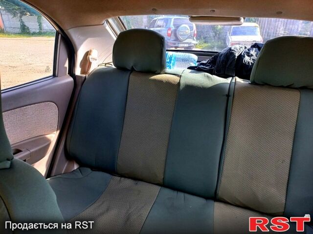 Серый Чери Джагги, объемом двигателя 1.3 л и пробегом 100 тыс. км за 1800 $, фото 4 на Automoto.ua