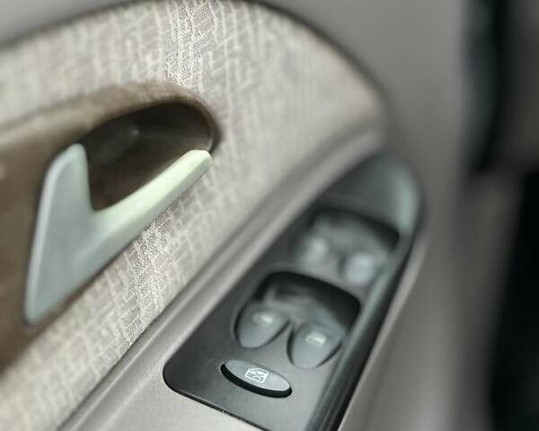 Сірий Чері Джаггі, об'ємом двигуна 1.3 л та пробігом 130 тис. км за 1100 $, фото 12 на Automoto.ua