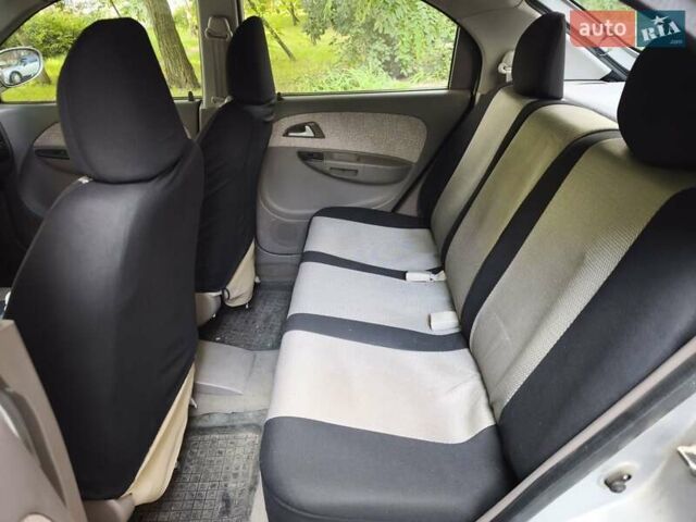 Серый Чери Джагги, объемом двигателя 1.3 л и пробегом 79 тыс. км за 2000 $, фото 5 на Automoto.ua