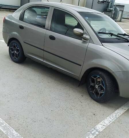 Серый Чери Джагги, объемом двигателя 1.3 л и пробегом 47 тыс. км за 4999 $, фото 2 на Automoto.ua