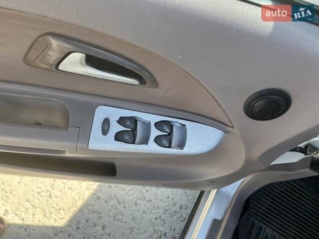 Сірий Чері Джаггі, об'ємом двигуна 1.3 л та пробігом 180 тис. км за 2000 $, фото 13 на Automoto.ua
