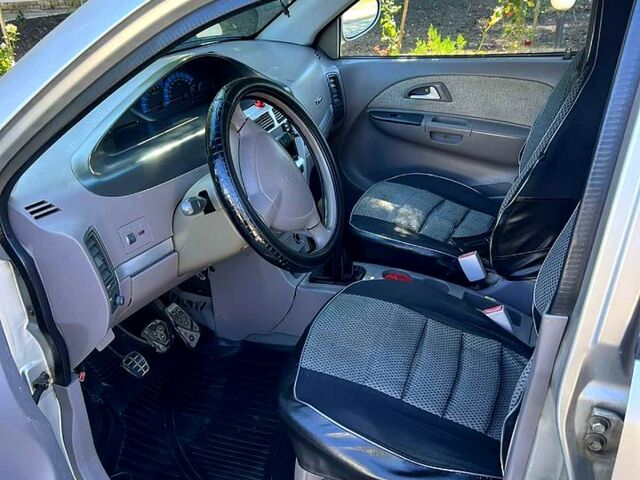 Серый Чери Джагги, объемом двигателя 1.3 л и пробегом 164 тыс. км за 1300 $, фото 4 на Automoto.ua