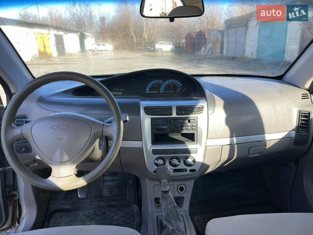 Сірий Чері Джаггі, об'ємом двигуна 1.3 л та пробігом 80 тис. км за 1000 $, фото 8 на Automoto.ua