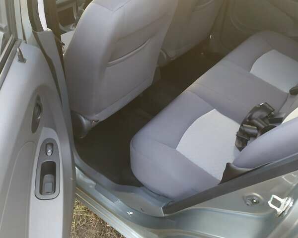 Серый Чери Джагги, объемом двигателя 0.99 л и пробегом 3 тыс. км за 4000 $, фото 5 на Automoto.ua