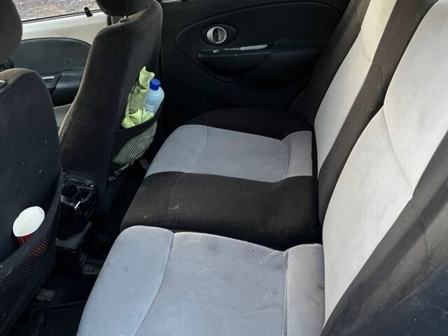 Зеленый Чери Джагги, объемом двигателя 1.1 л и пробегом 200 тыс. км за 2000 $, фото 7 на Automoto.ua