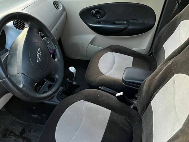 Зеленый Чери Джагги, объемом двигателя 1.1 л и пробегом 200 тыс. км за 2000 $, фото 6 на Automoto.ua