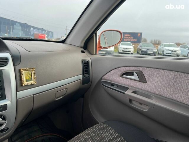 Помаранчевий Чері Джаггі, об'ємом двигуна 1.3 л та пробігом 16 тис. км за 3290 $, фото 27 на Automoto.ua