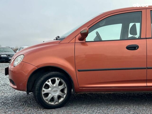 Помаранчевий Чері Джаггі, об'ємом двигуна 1.3 л та пробігом 16 тис. км за 3290 $, фото 2 на Automoto.ua