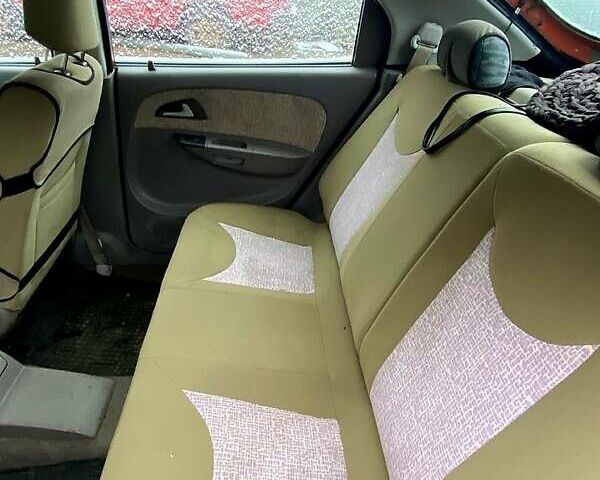 Оранжевый Чери Джагги, объемом двигателя 1.3 л и пробегом 117 тыс. км за 2100 $, фото 2 на Automoto.ua