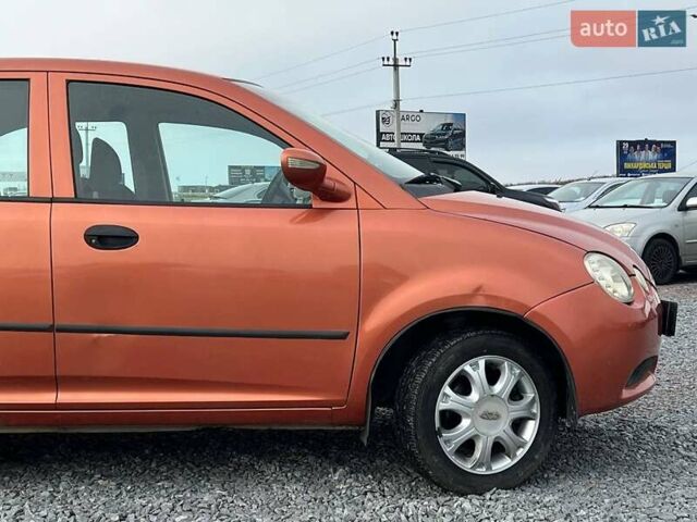 Оранжевый Чери Джагги, объемом двигателя 1.3 л и пробегом 16 тыс. км за 3290 $, фото 10 на Automoto.ua